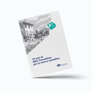 Cover der Publikation „10 Jahre IBSA Foundation für wissenschaftliche Forschung“ mit einer Illustration von Casa Carlo Cattaneo.